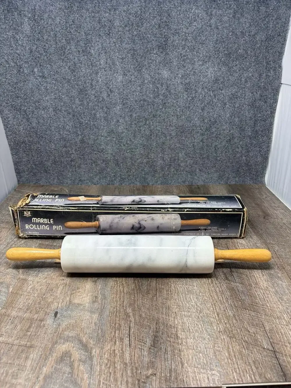 Vintage Chadwick-Miller white Marble Rolling Pin with Wooden Handles heavy 18”